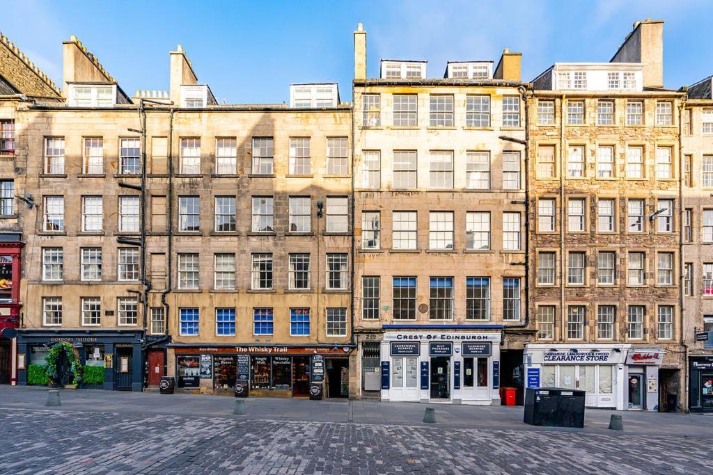 Tron Kirk Residence Edinburgh Exterior photo
